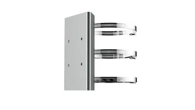 Horizontal pole mount