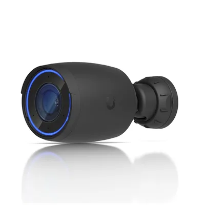 Ubiquiti UVC-AI-Pro Cámara PoE 4K de para interiores/exteriores con zoom óptico 3x y capacidades de detección inteligente a larga distancia.