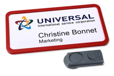 CAJA 10 PORTANOMBRES OFFICE BADGE ROJO CON IMÁN EXTRA FUERTE--37 X 75 MM AVERY 4839R-L