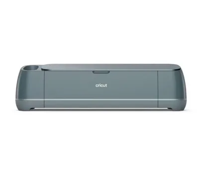CRICUT MAKER 4 ENGAGEMENT BUNDLE